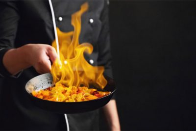 تصویر آشپز و شعله آتش - Professional chef and fire