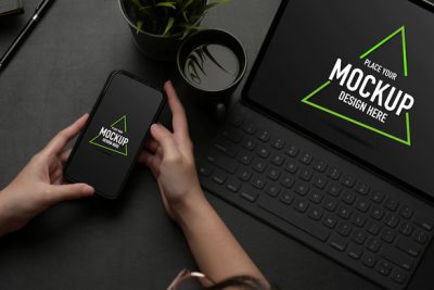 موکاپ موبایل و تبلت - Hands using mock up